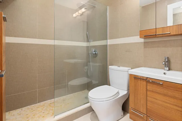 $699,000 | 12 West 72nd Street, Unit 12E | Upper West Side