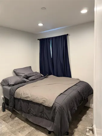 $3,600 | 20 Virginia Avenue, Unit 1B, Long Beach, NY 11561