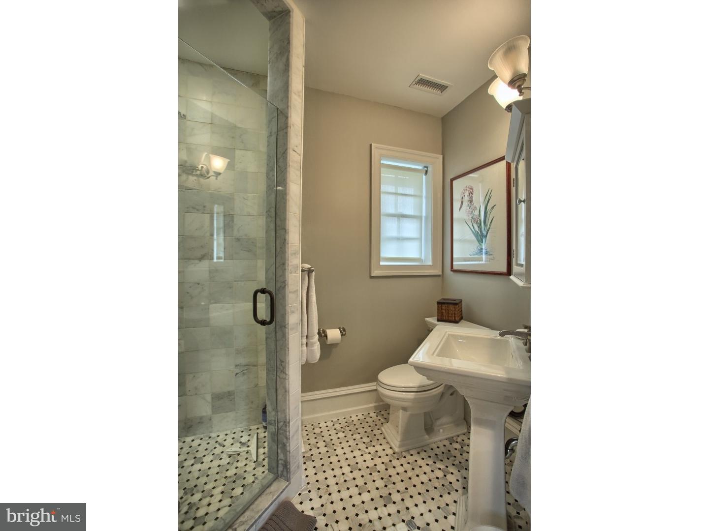 321 Old Gulph Road Wynnewood, PA 19096 - Photo 17 of 25 Bathroom