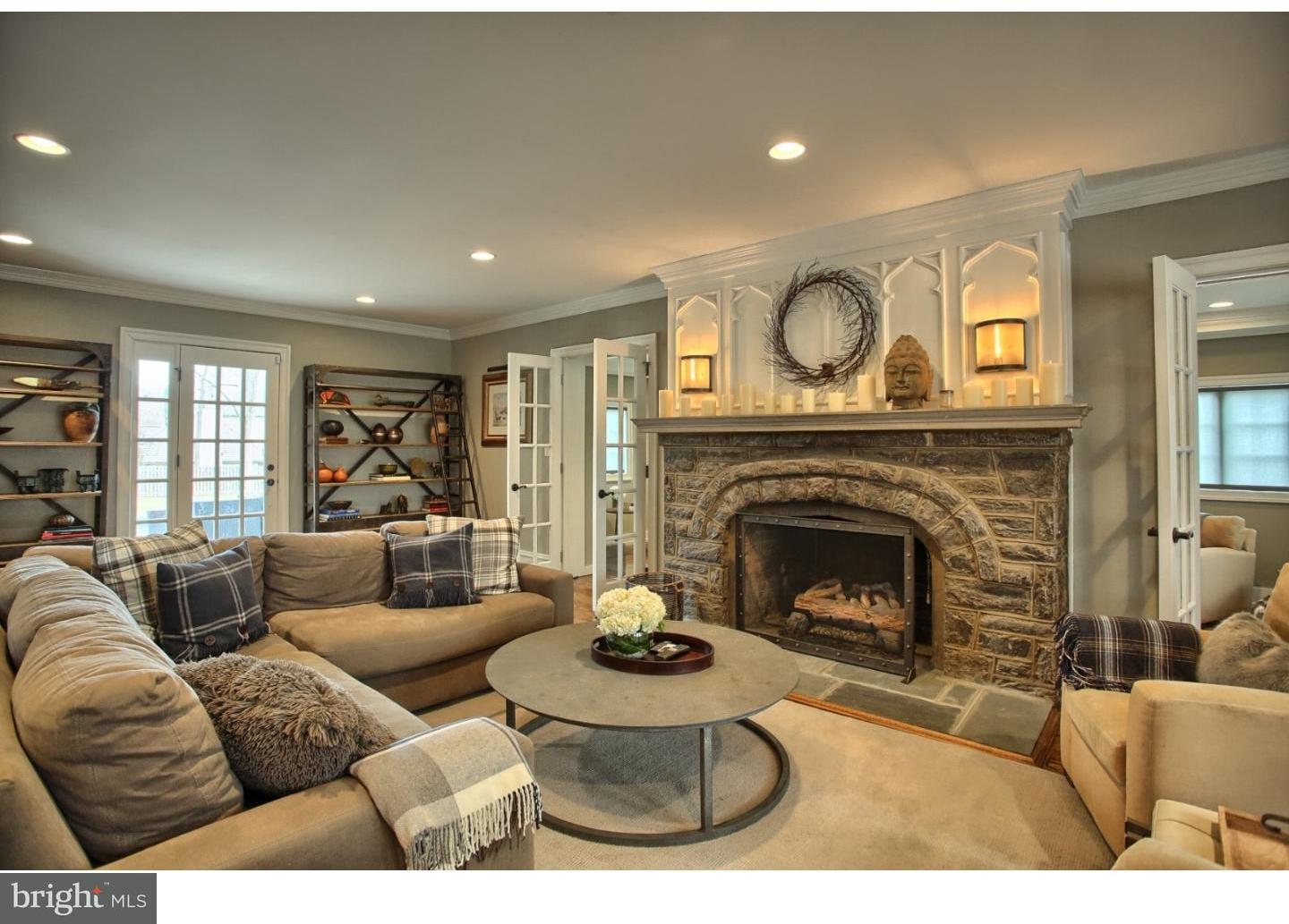 321 Old Gulph Road Wynnewood, PA 19096 - Photo 5 of 25 Living Room