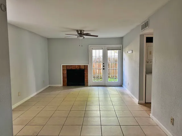 $69,000 | 12500 Sandpiper Drive, Unit 179, Houston, TX 77035