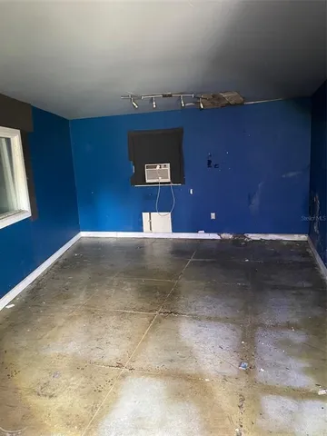 $160,000 | 37247 Northside Drive, Zephyrhills, FL 33541