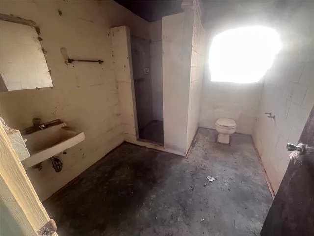 $160,000 | 37247 Northside Drive, Zephyrhills, FL 33541