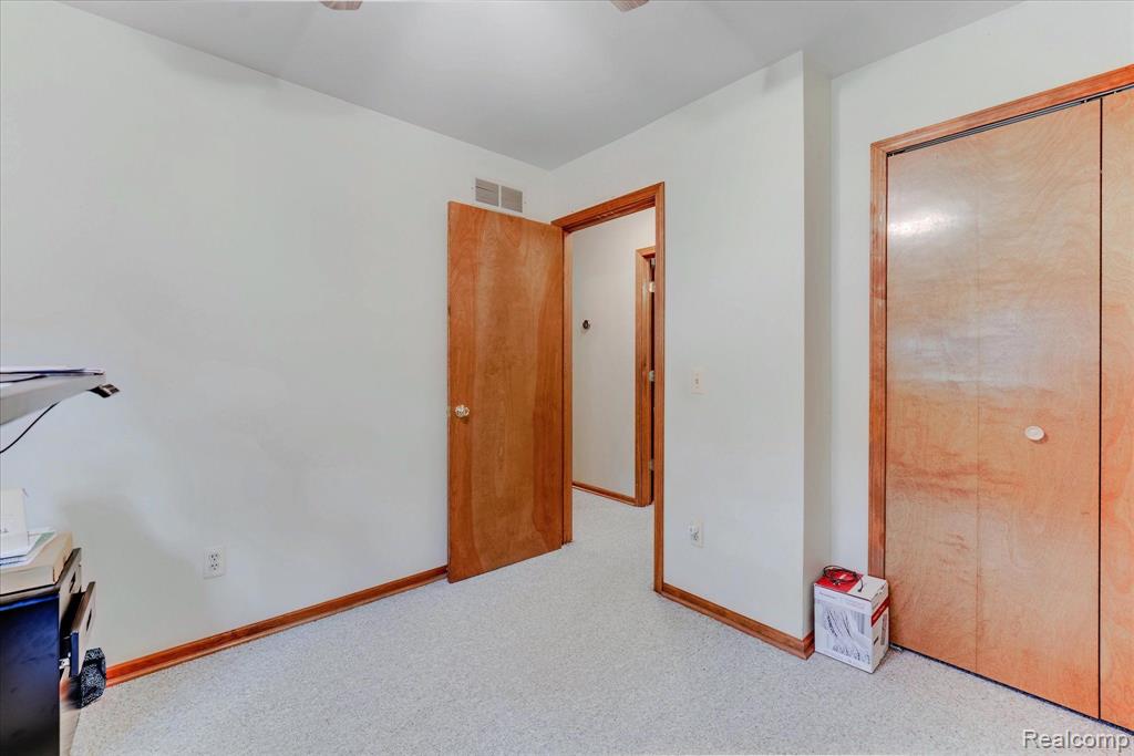 3696 Alida Avenue Rochester Hills, MI 48309 - Photo 29 of 45
