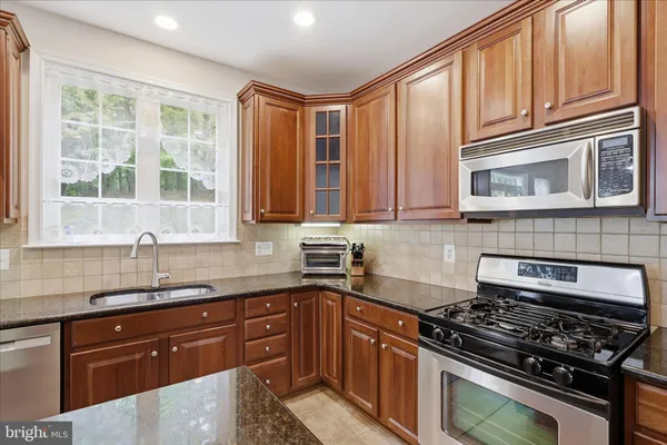 $750,000 | 4218 Talon Drive, Dumfries, VA 22025