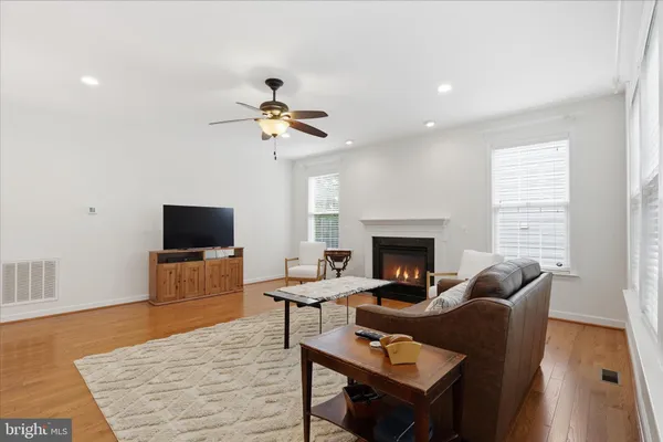 $750,000 | 4218 Talon Drive, Dumfries, VA 22025