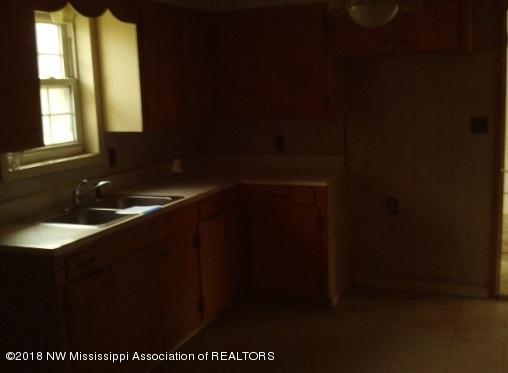 17 James Road Mound Bayou, MS 38762 - Photo 3 of 8 3