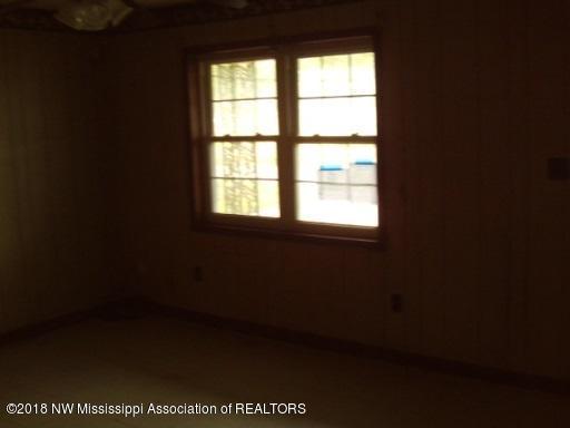 17 James Road Mound Bayou, MS 38762 - Photo 4 of 8 4