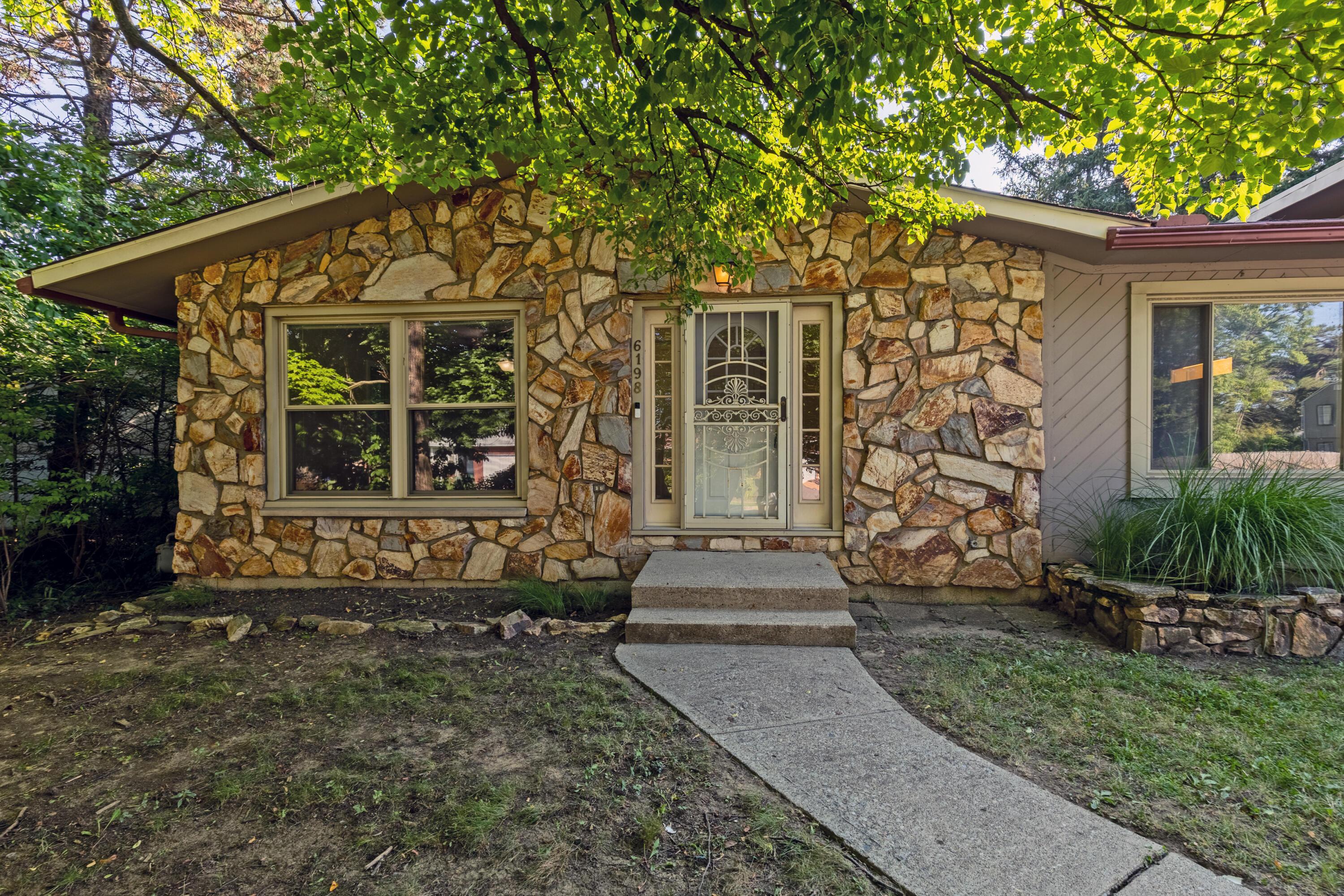 6198 Karl Road Columbus, OH 43229 - Photo 1 of 37 Welcome Home!