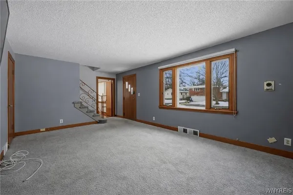 $2,500 | 3667 Fuller Avenue, Hamburg, NY 14219