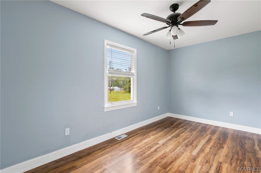 7351 Baxter Road Disputanta, VA 23842 - Photo 13 of 22 Gallery Image 13