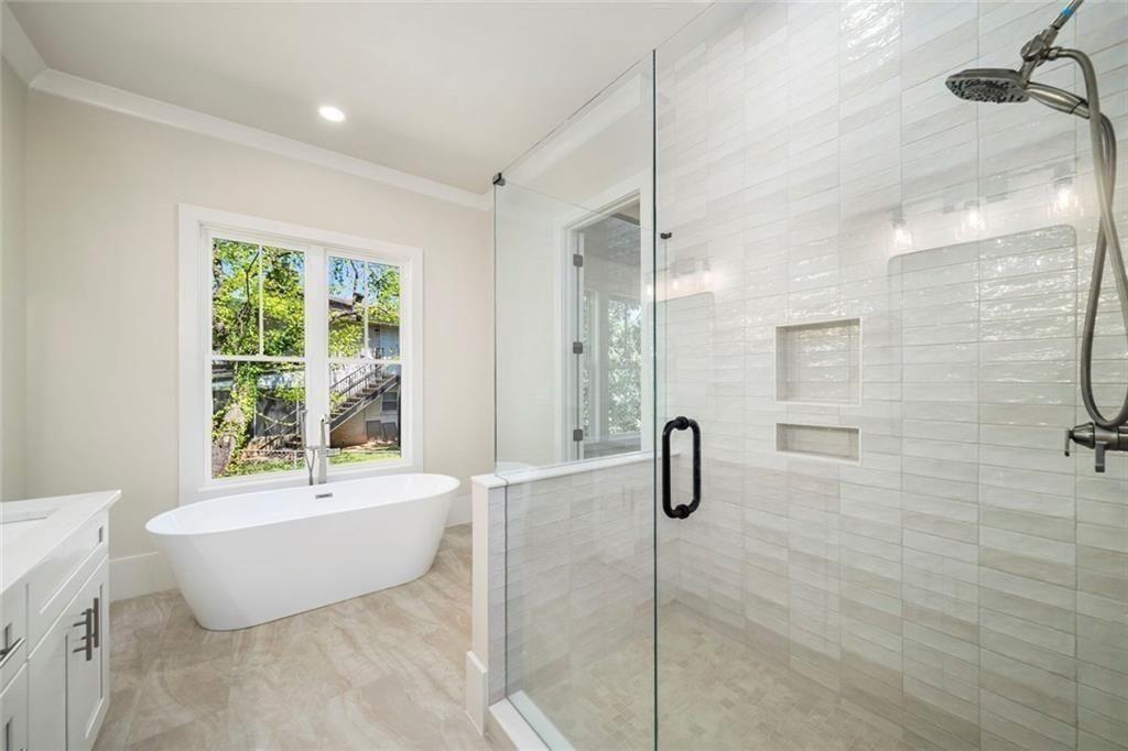 1959 Highgrove Court Decatur, GA 30033 - Photo 32 of 59 Gallery Image 32