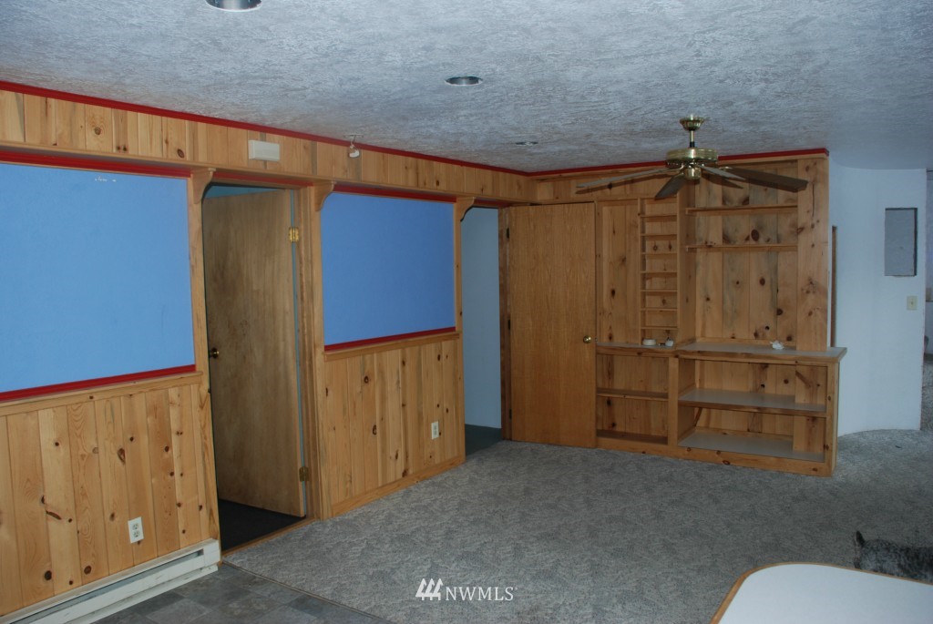 91 Horizon Flat Road Winthrop, WA 98862 - Photo 9 of 15 Gallery Image 9