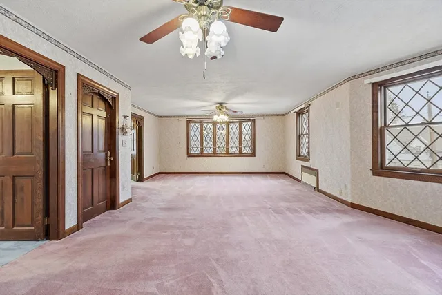 $565,000 | 18-20 Haynes Court, Leominster, MA 01453