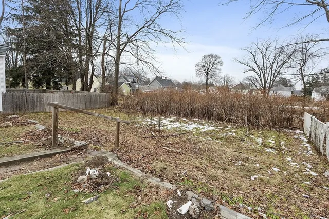 $565,000 | 18-20 Haynes Court, Leominster, MA 01453