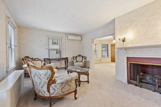 $565,000 | 18-20 Haynes Court, Leominster, MA 01453