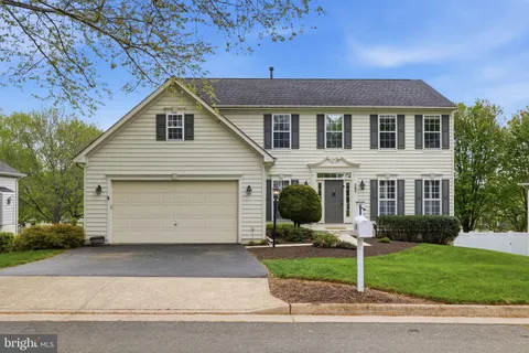 $715,000 | 265 Cannon Way, Warrenton, VA 20186