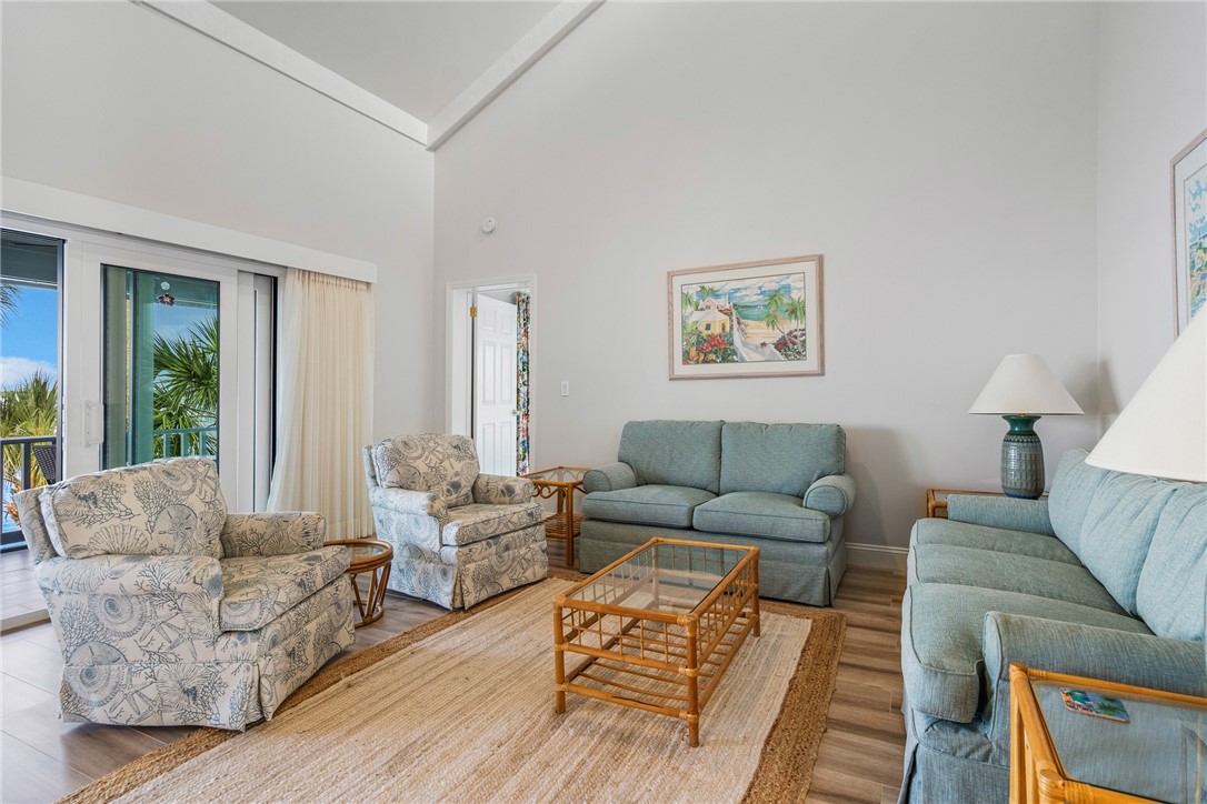 1001 Bay Road, Unit 308 Vero Beach, FL 32963 - Photo 5 of 27 Gallery Image 5