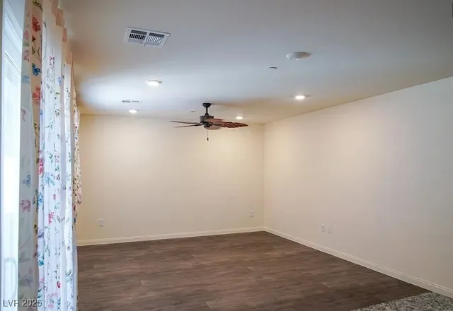 $1,995 | 2765 Frosted Teal Avenue, North Las Vegas, NV 89086