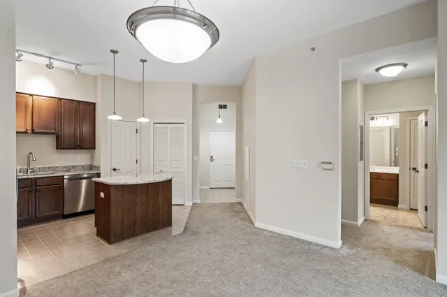 $1,750 | 500 East Grant Street, Unit 209, Minneapolis, MN 55404