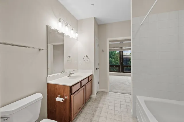 $1,750 | 500 East Grant Street, Unit 209, Minneapolis, MN 55404