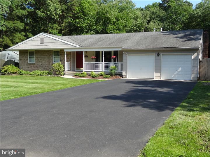 125 Bracken Road Medford, NJ 08055 - Photo 1 of 12 Exterior Front