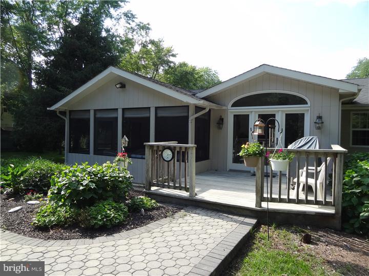 125 Bracken Road Medford, NJ 08055 - Photo 11 of 12 Exterior Back