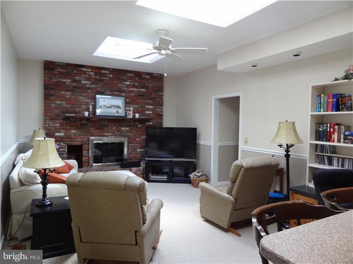 125 Bracken Road Medford, NJ 08055 - Photo 6 of 12 Family Room