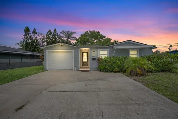 $2,750 | 5510 Bayou Grande Boulevard Northeast, St. Petersburg, FL 33703