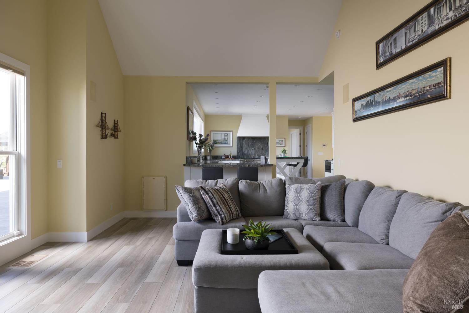 1626 Abramson Road Santa Rosa, CA 95401 - Photo 14 of 87