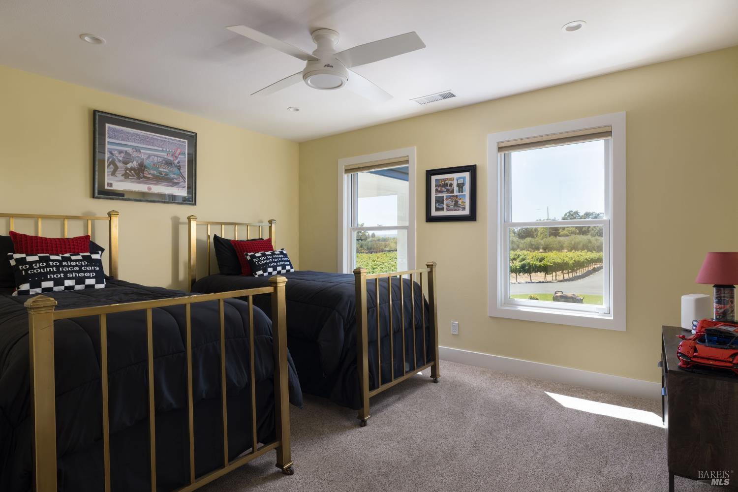 1626 Abramson Road Santa Rosa, CA 95401 - Photo 25 of 87