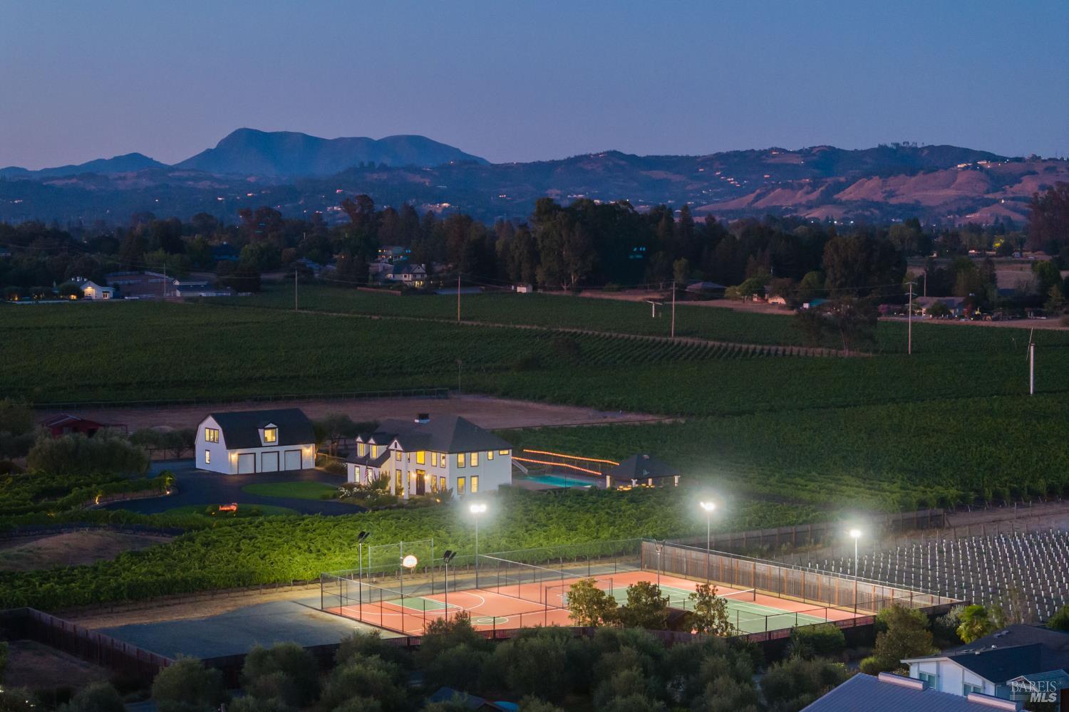 1626 Abramson Road Santa Rosa, CA 95401 - Photo 42 of 87