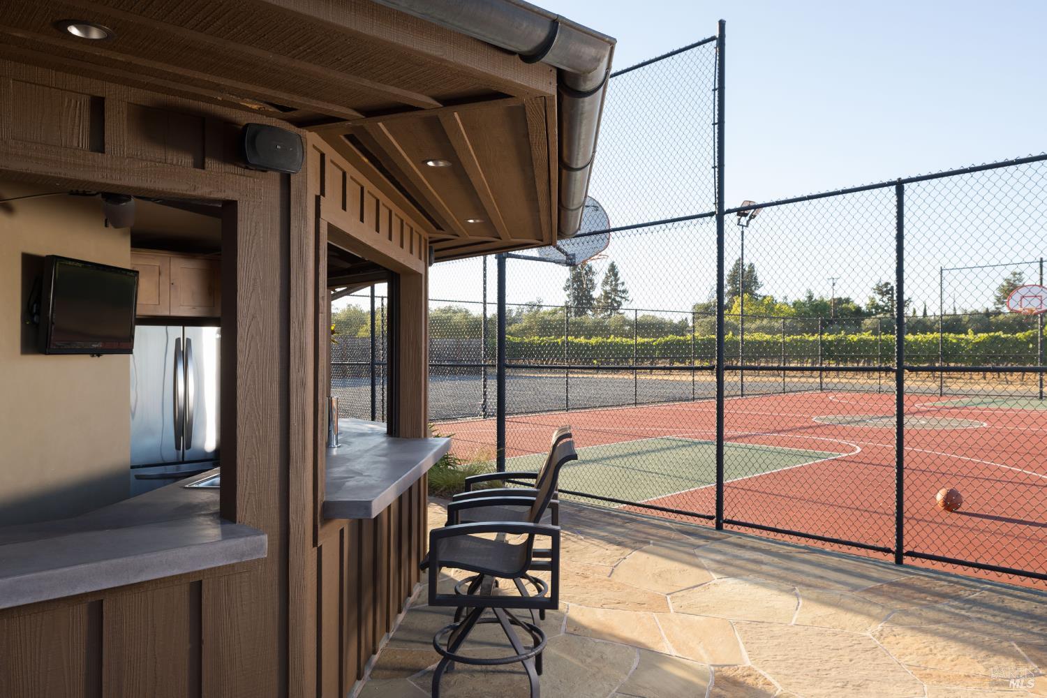 1626 Abramson Road Santa Rosa, CA 95401 - Photo 46 of 87