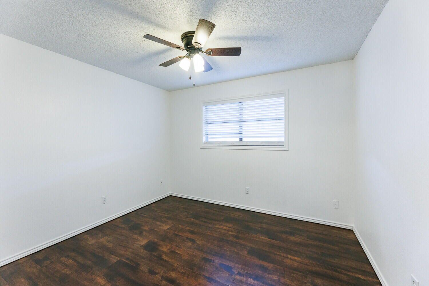 4813 73rd Street Lubbock, TX 79424 - Photo 32 of 49 4813 73rd-47