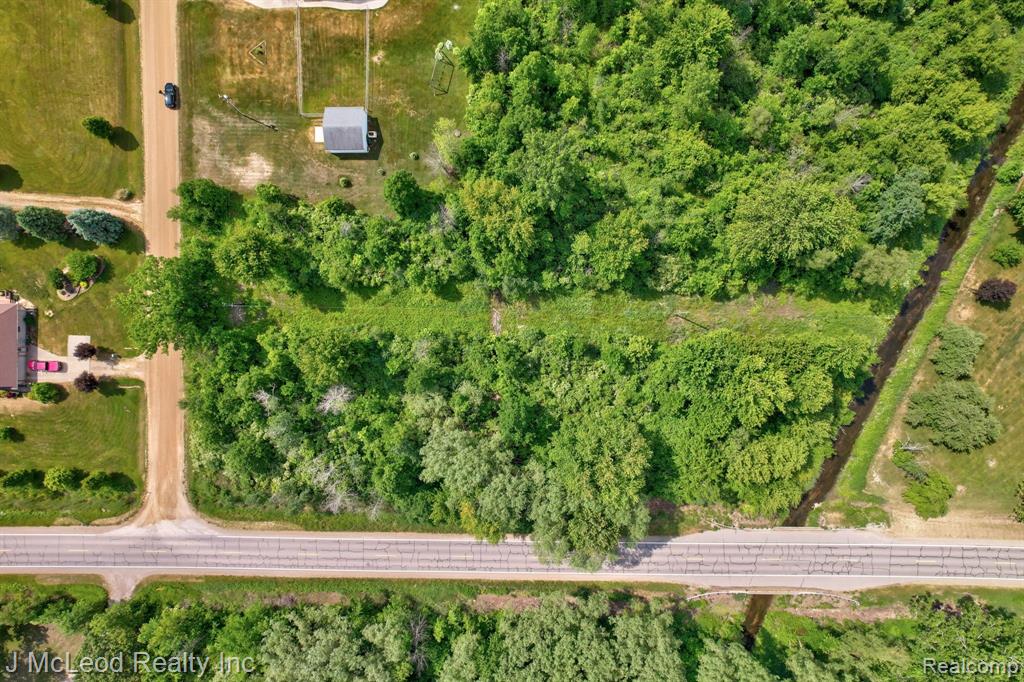 0330 Birch Run Road Millington, MI 48746 - Photo 6 of 34