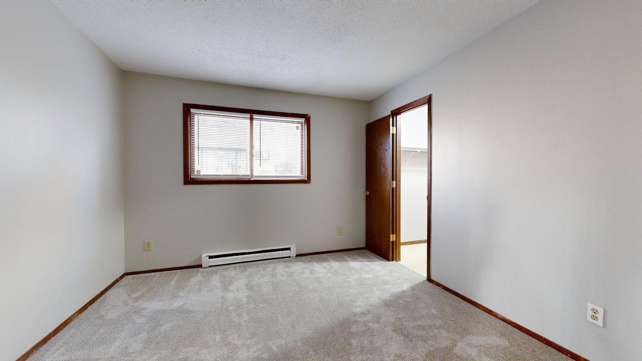 924 21st Avenue South, Unit 2 Minneapolis, MN 55404 - Photo 8 of 13