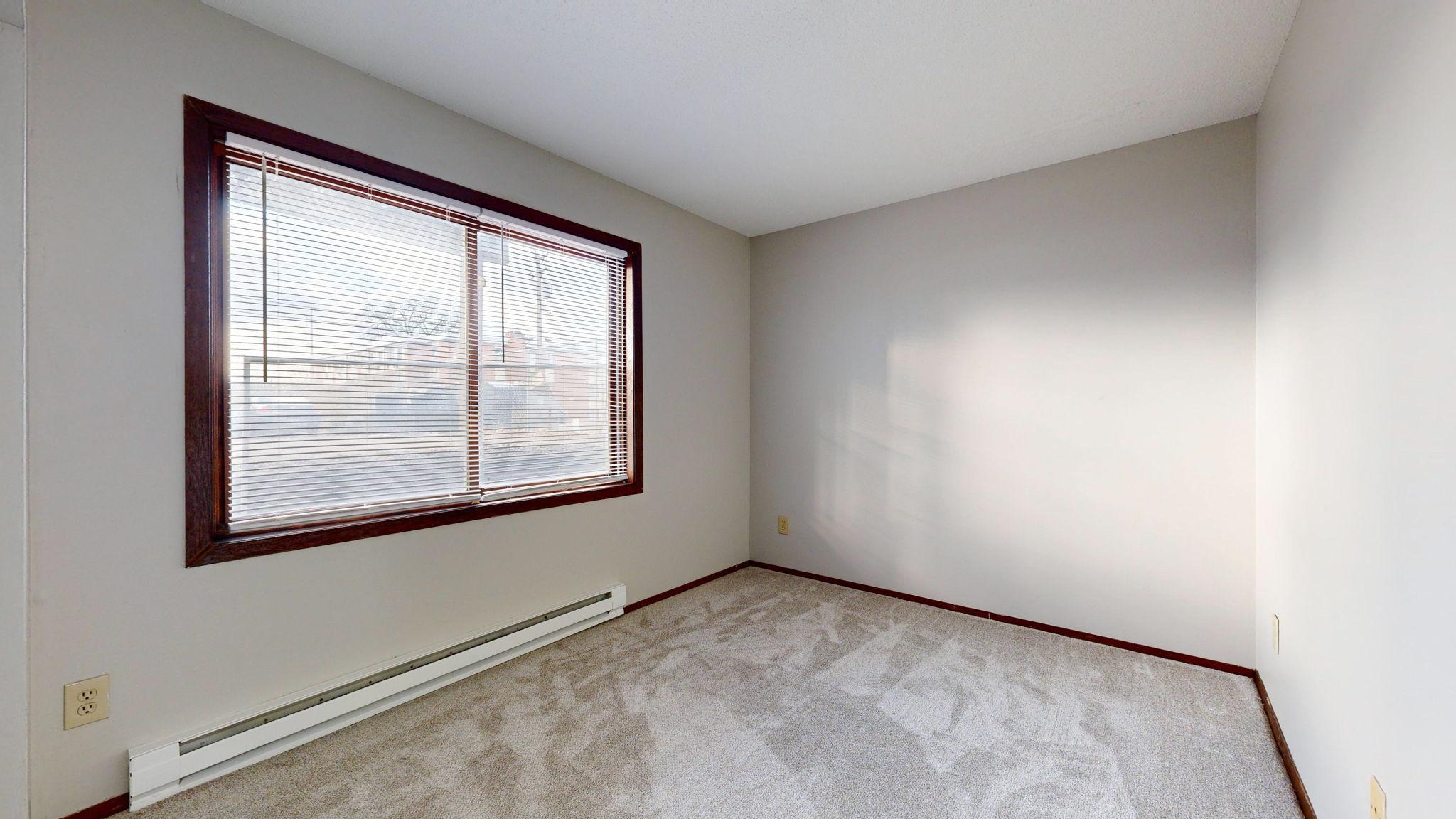 924 21st Avenue South, Unit 2 Minneapolis, MN 55404 - Photo 9 of 13