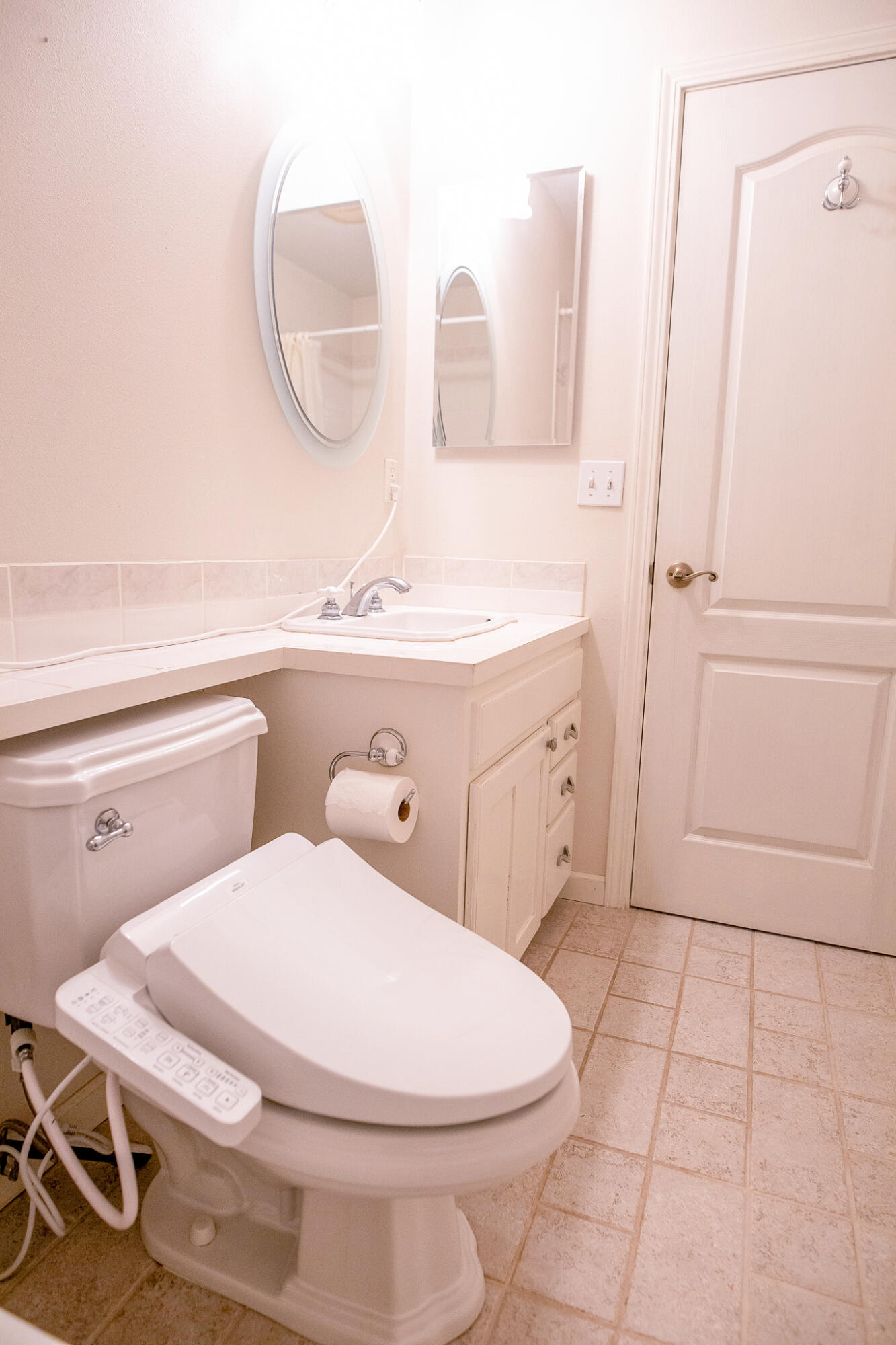 6620 Scottsbluff Road Klamath Falls, OR 97601 - Photo 26 of 51 Bathroom with bidet