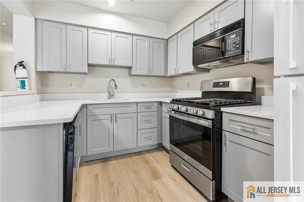 624 Brickhouse Road Princeton, NJ 08540 - Photo 16 of 43