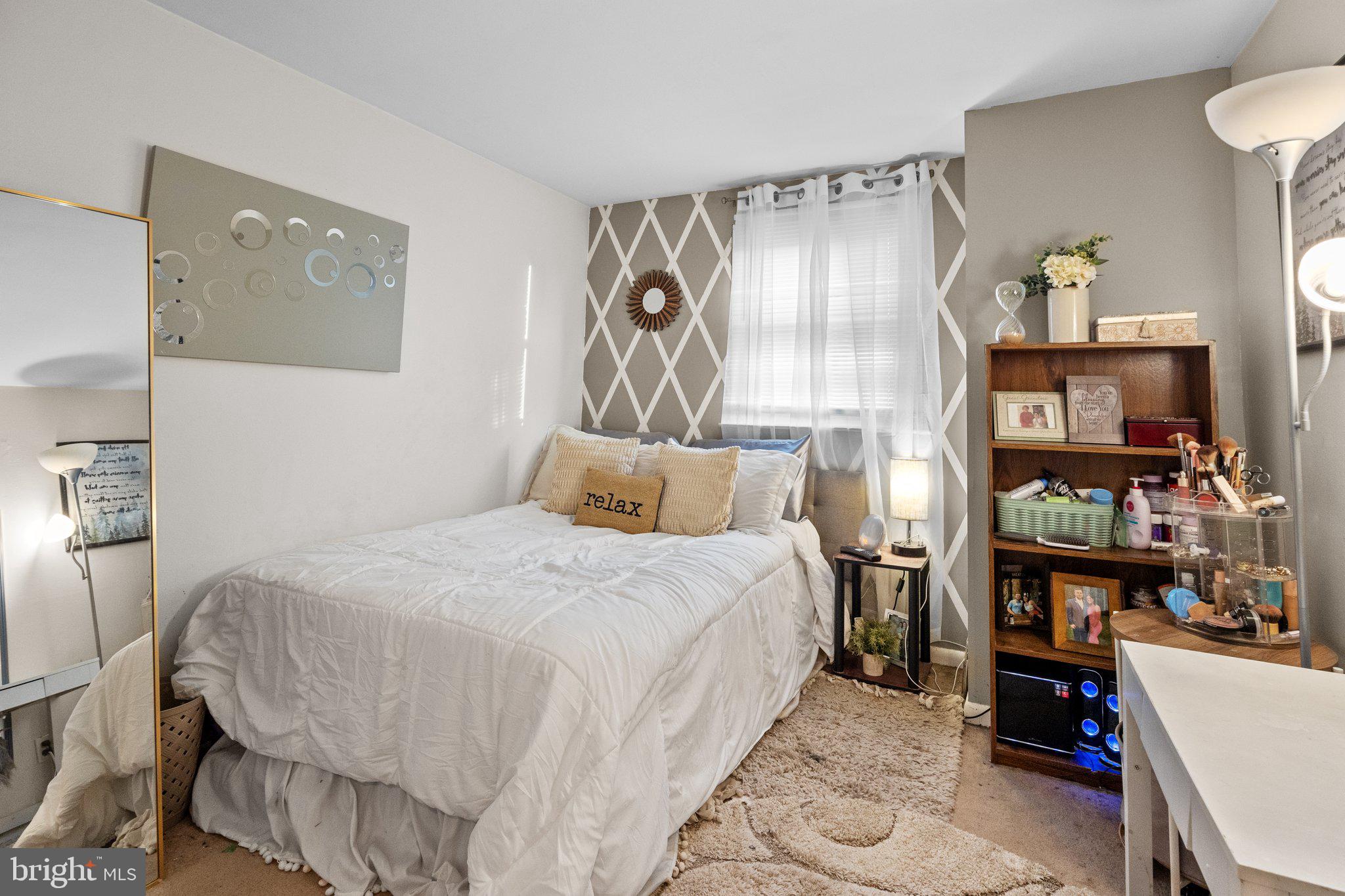 10827 Perrin Road Philadelphia, PA 19154 - Photo 20 of 38