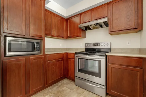 $164,900 | 2801 Chancellorsville Drive, Unit 536, Tallahassee, FL 32312