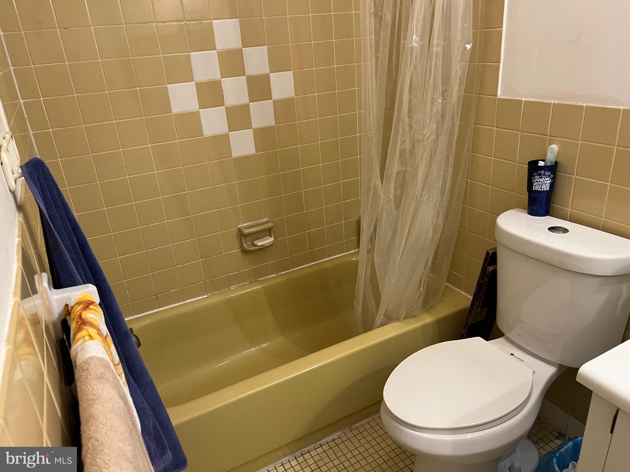 809 Red Lion Road, Unit B36 Philadelphia, PA 19115 - Photo 13 of 21