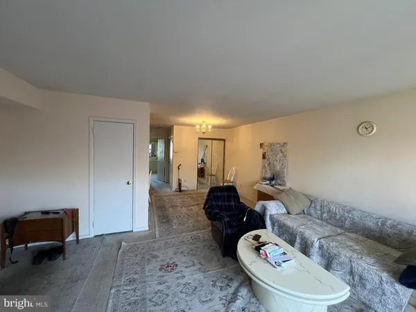 $1,600 | 809 Red Lion Road, Unit B36, Philadelphia, PA 19115