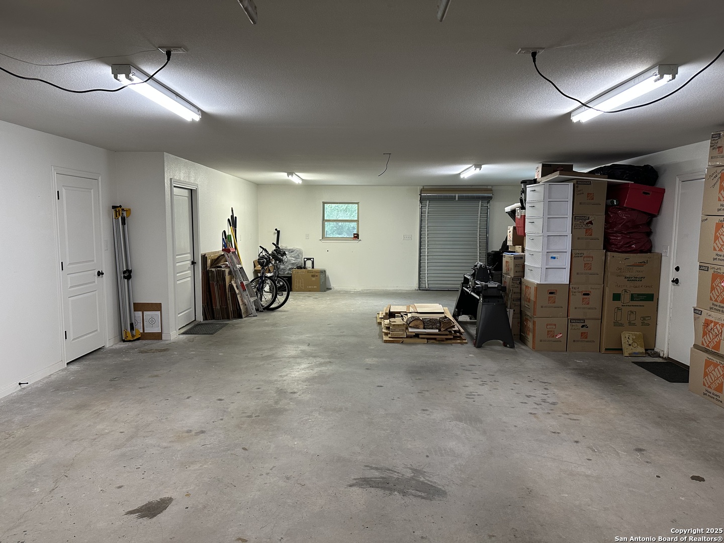 416 Coxs Oak Valley Road Waco, TX 76705 - Photo 22 of 24 a view of a room with gym equipment