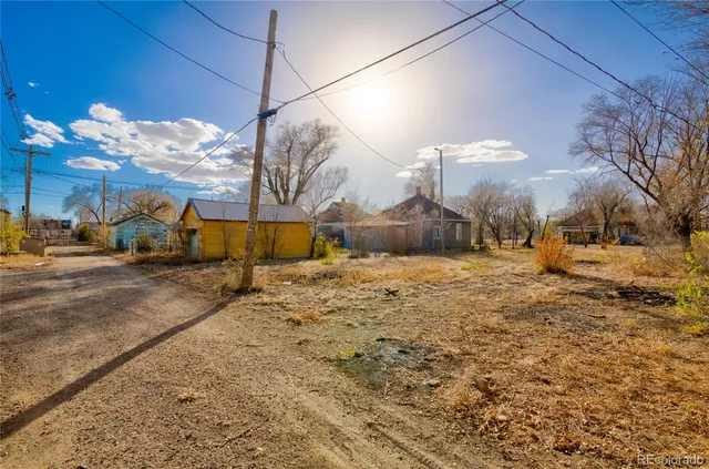 a view of street with snow