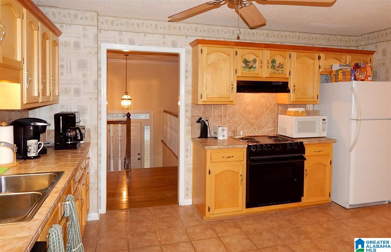 105 Forest Hills Road Alabaster, AL 35007 - Photo 10 of 38