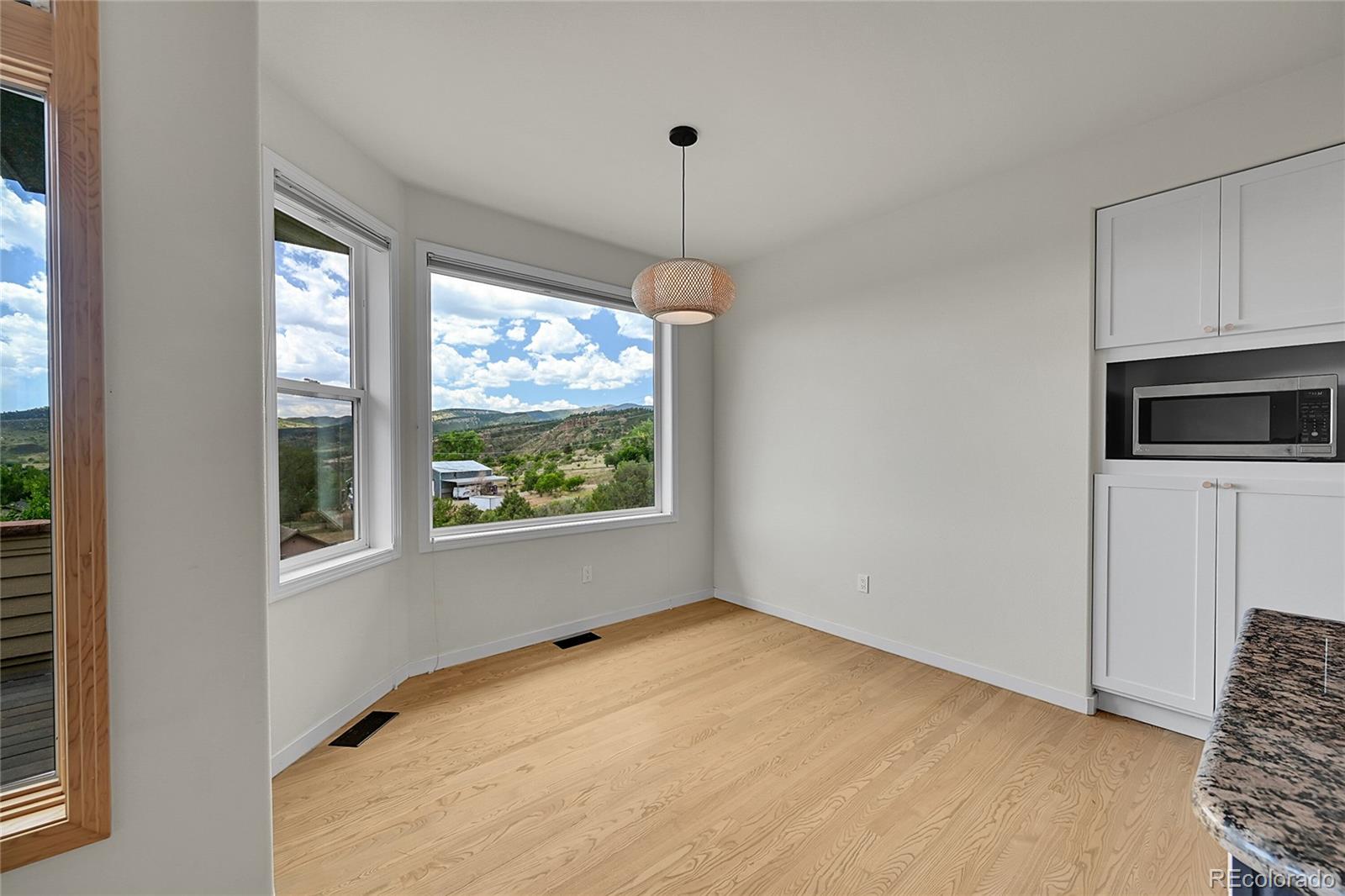 365 Vasquez Court Lyons, CO 80540 - Photo 9 of 30