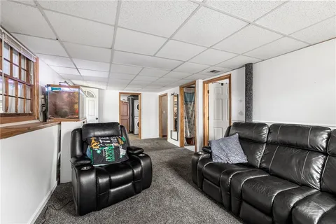 $475,000 | 265 Asylum Road, Warwick, RI 02886
