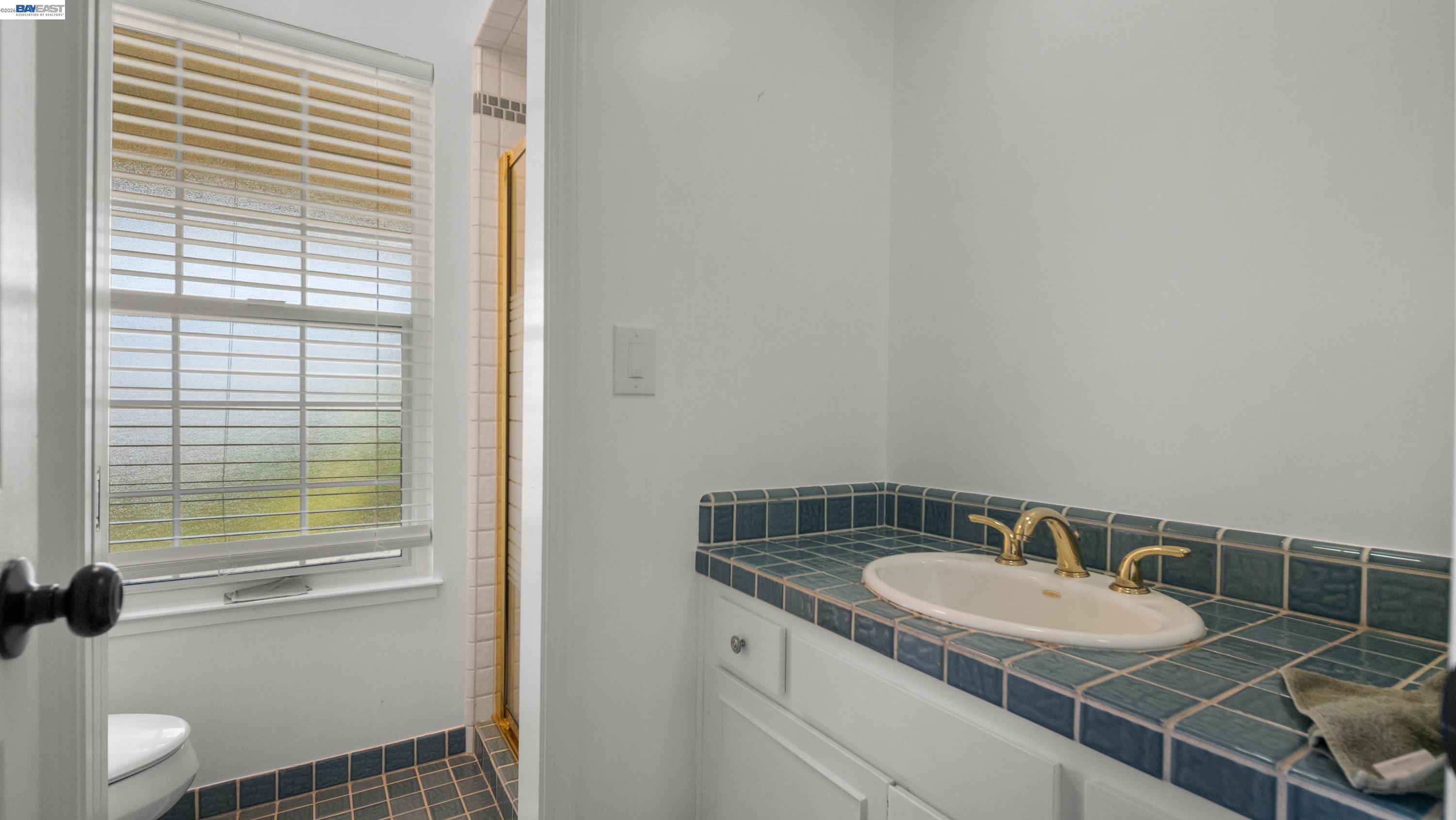 11 Oak Tree Court San Rafael, CA 94903 - Photo 11 of 56
