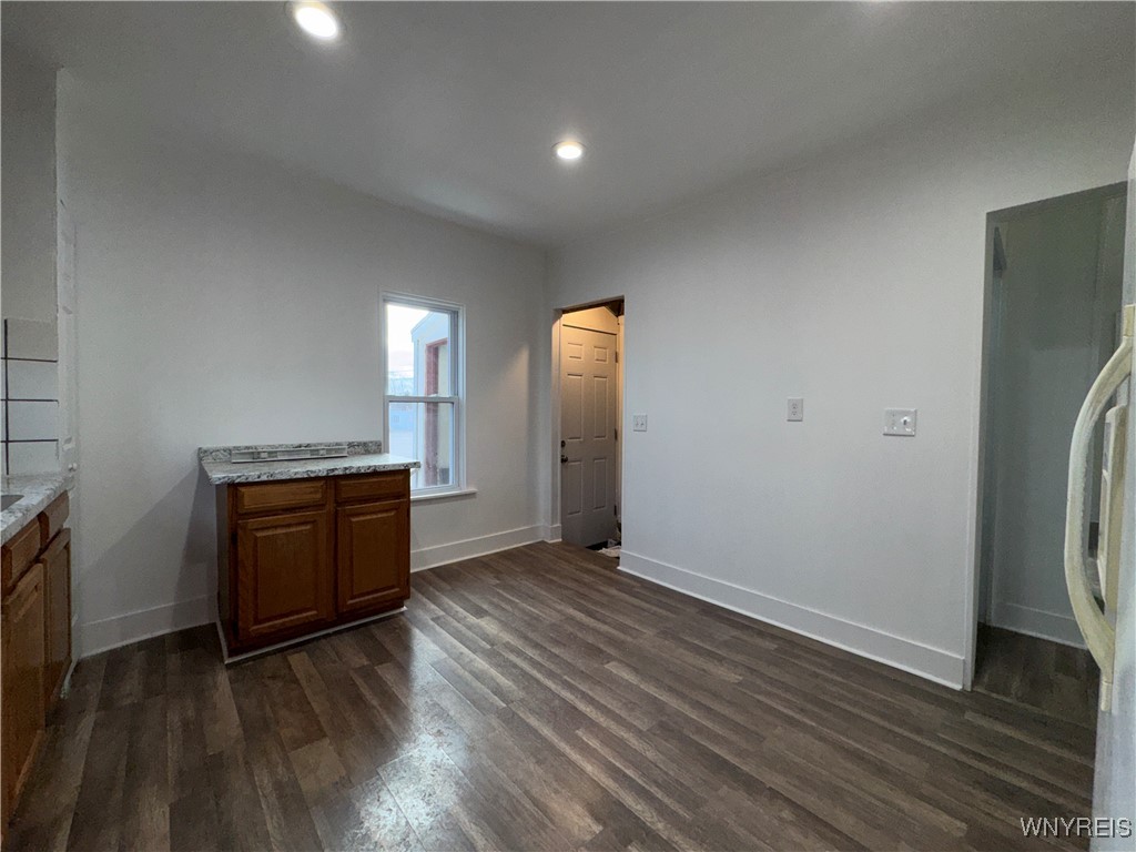 11 Hall Street Batavia City, NY 14020 - Photo 16 of 33